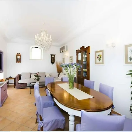 Casa Vacanze Con Piscina * Positano
