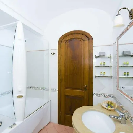 Casa Vacanze Con Piscina Apartment *